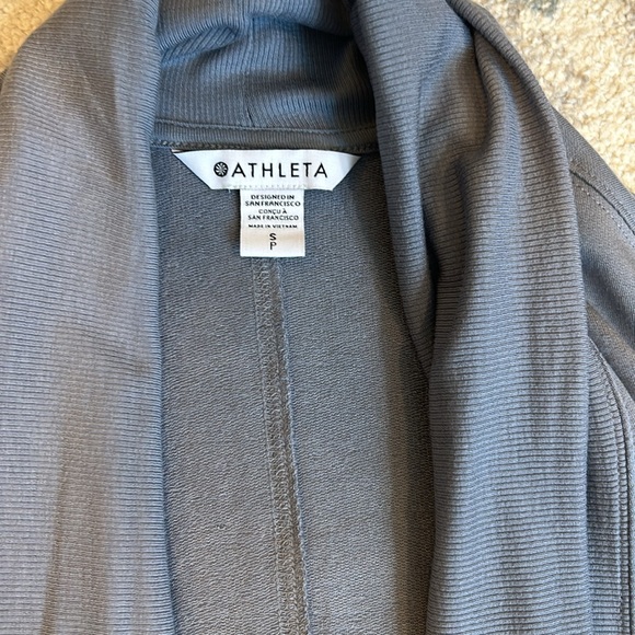 ATHLETA Light Gray Heather Pranyama Restore Wrap SP - Picture 2 of 7